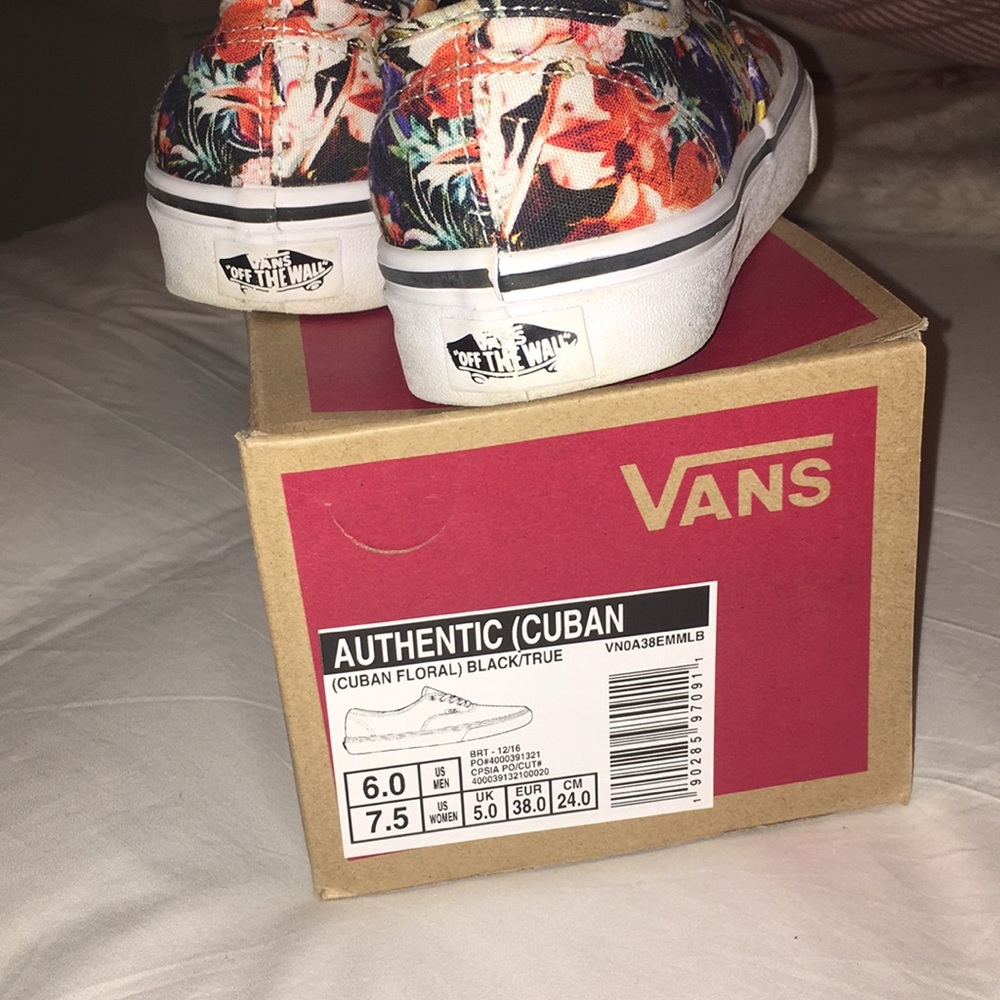 FLORAL VANS - Picture 2 of 3